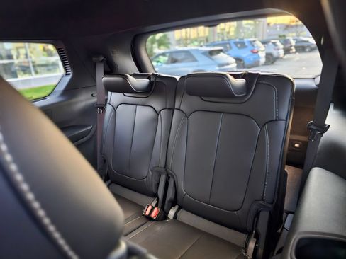 New 2026 Jeep Grand Cherokee L Limited AWD/4WD image 24