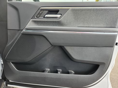 New 2026 GMC Sierra EV Elevation w/ LPO, Elevation Dark Package image 18