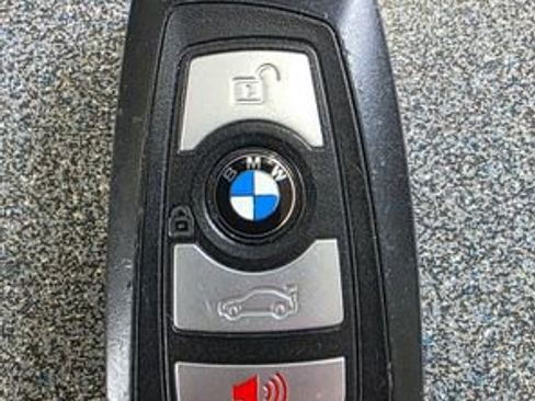 Used 2017 BMW X3 xDrive28i image 32