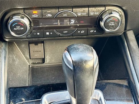 Used 2018 MAZDA CX-5 Grand Touring w/ Premium Package image 16