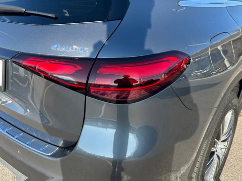 Used 2023 Mercedes-Benz GLC 300 4MATIC image 32