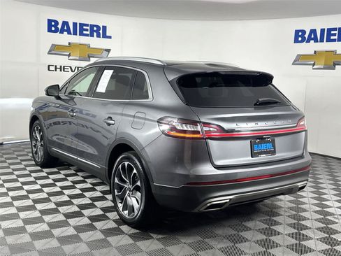 Used 2022 Lincoln Nautilus Reserve AWD/4WD image 3