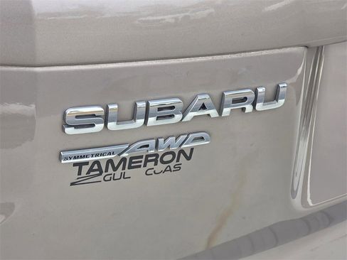 Used 2015 Subaru Forester 2.5i Limited image 29