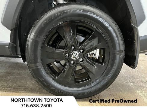 Used 2023 Toyota RAV4 XLE image 33