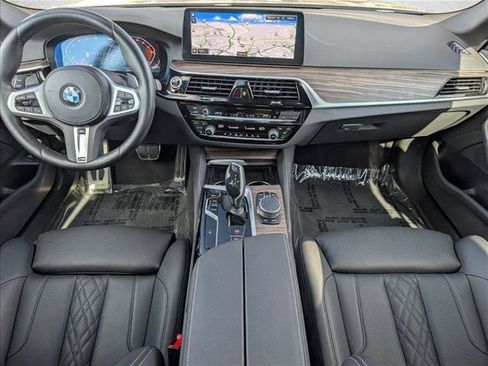 Used 2023 BMW 540i w/ M Sport Package RWD image 19
