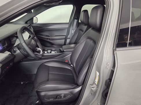 New 2026 Jeep Cherokee Limited AWD/4WD image 9