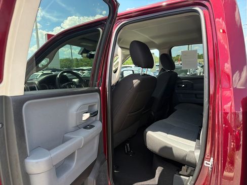 Used 2024 RAM 1500 Classic SLT AWD/4WD image 16