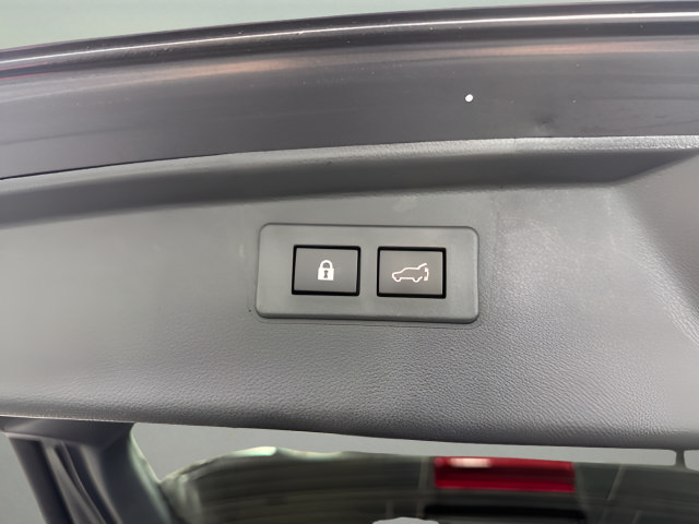 Used 2024 Subaru Outback Premium AWD/4WD image 24