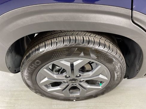 New 2026 Kia Seltos LX image 10