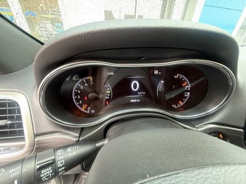 Used 2020 Jeep Grand Cherokee Altitude image 25