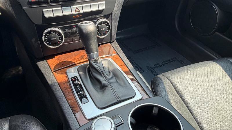 Used 2013 Mercedes-Benz C 300 Luxury 4MATIC Sedan image 35