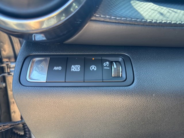 Used 2026 Chevrolet Equinox LT AWD/4WD image 14