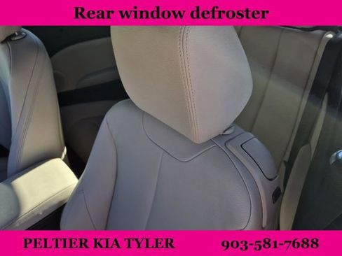 Used 2018 BMW 230i Convertible image 23