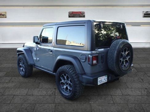 Used 2020 Jeep Wrangler Sport AWD/4WD image 6