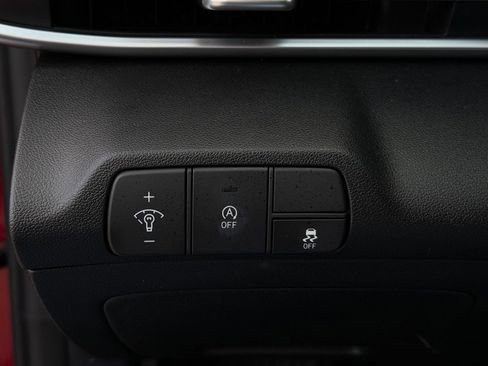 Certified 2025 Hyundai Elantra SE w/ Cargo Package image 19