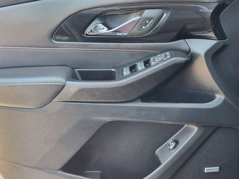 Certified 2023 Chevrolet Traverse RS FWD image 23
