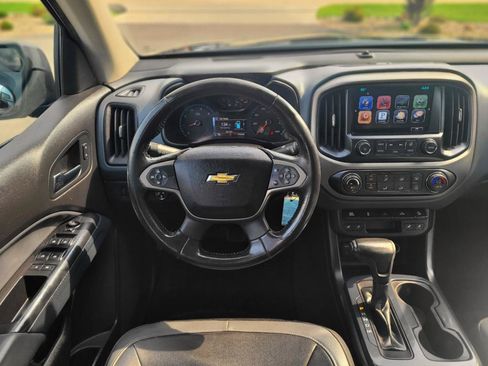 Used 2016 Chevrolet Colorado Z71 AWD/4WD image 10