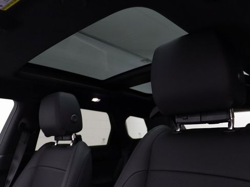 New 2026 Land Rover Range Rover Evoque Dynamic SE image 14