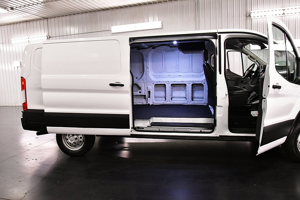 Used 2025 Ford Transit 250 Low Roof AWD image 26