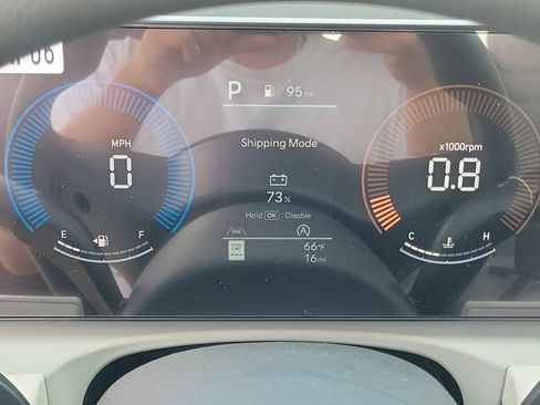 New 2026 Hyundai Tucson SE image 10