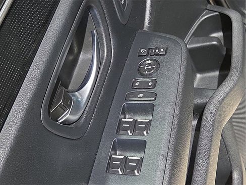 Used 2024 Honda Pilot Elite image 10