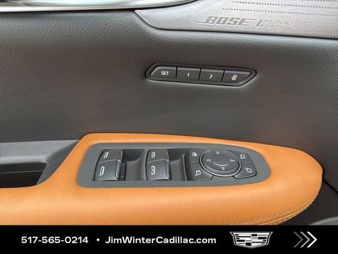 Certified 2025 Cadillac XT5 Premium Luxury image 31