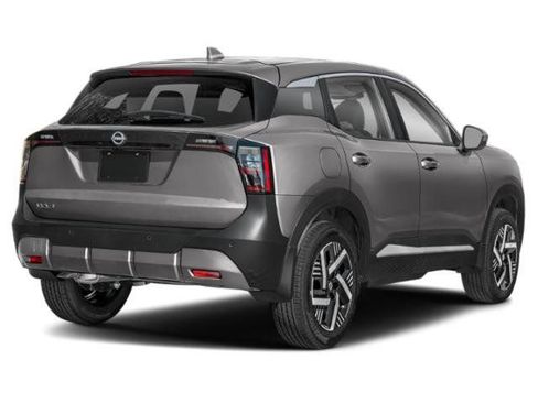 Used 2025 Nissan Kicks SV FWD image 2