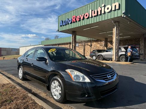 Used 2012 Nissan Altima 2.5 S image 1