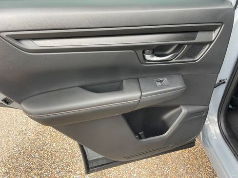 Used 2025 Honda CR-V Sport-L image 24