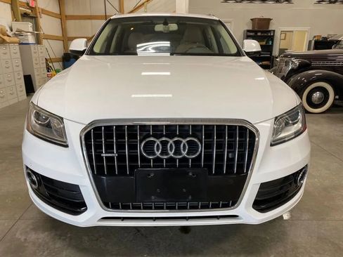 Used 2017 Audi Q5 2.0T Premium Plus w/ Technology Package image 2