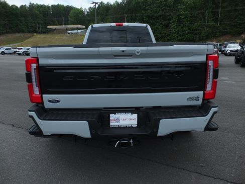 New 2026 Ford F350 Platinum AWD/4WD image 4