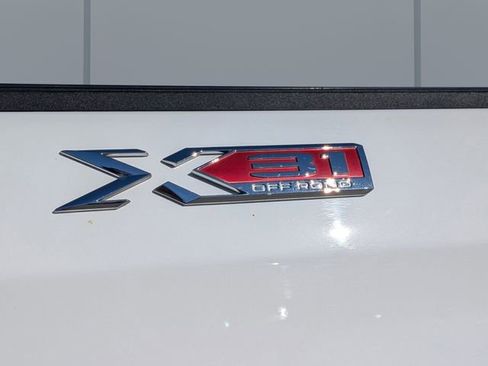 Used 2023 GMC Sierra 1500 SLT w/ SLT Premium Package image 13