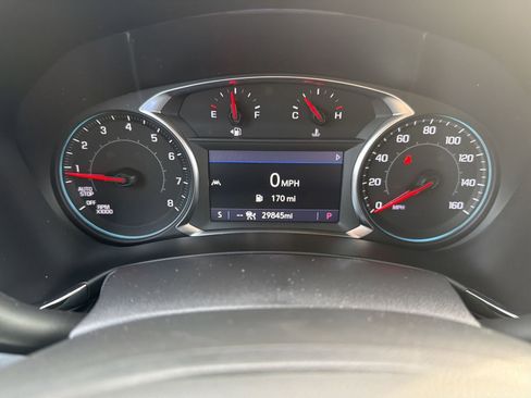 Used 2023 Chevrolet Equinox RS image 12