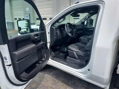 Used 2024 Chevrolet Silverado 2500 W/T w/ WT Fleet Convenience Package RWD image 10