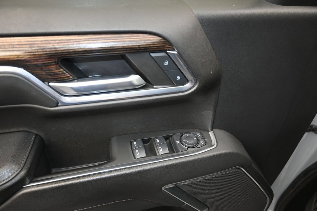 Certified 2024 GMC Sierra 1500 Elevation RWD image 11