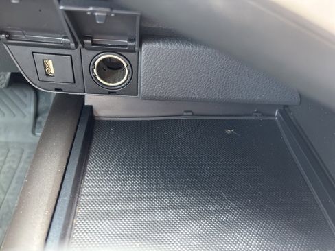 Used 2023 Toyota Camry LE image 27