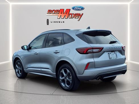 Used 2024 Ford Escape ST-Line w/ Tech Pack #1 AWD/4WD image 7