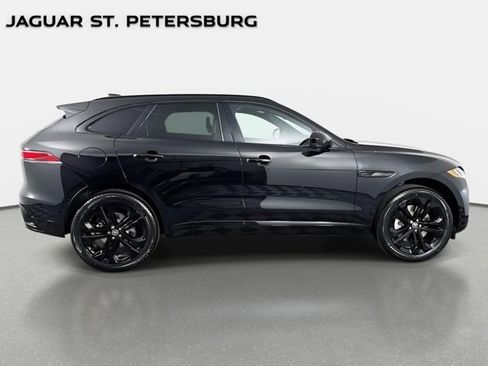 Used 2026 Jaguar F-PACE R-Dynamic S image 4
