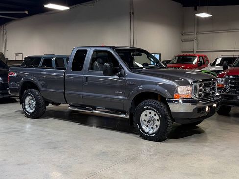 Used 2003 Ford F250 XLT AWD/4WD image 30