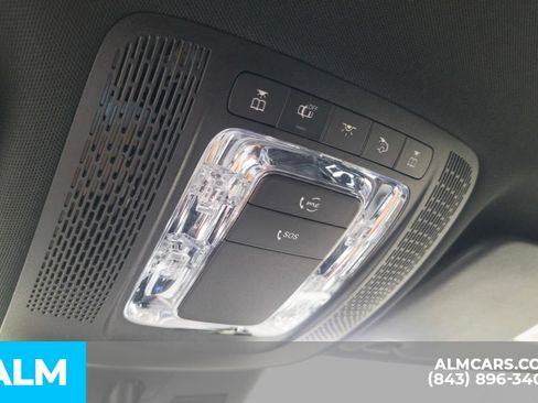 Used 2025 Mercedes-Benz GLA 250 image 36