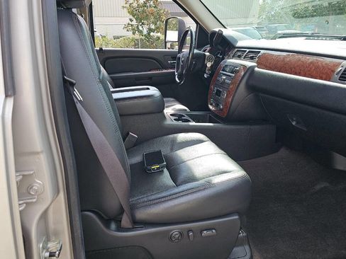 Used 2008 Chevrolet Silverado 3500 LTZ image 15