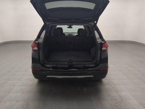 Used 2022 Chevrolet Equinox LT w/ Driver Convenience Package FWD image 29