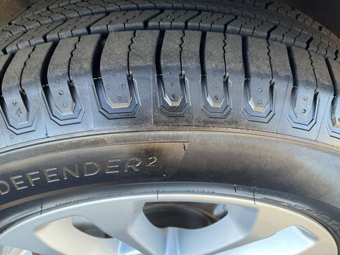 Used 2021 Ford Escape SE image 23