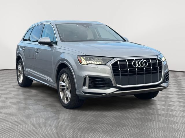 Used 2024 Audi Q7 3.0T Premium Plus AWD/4WD image 4