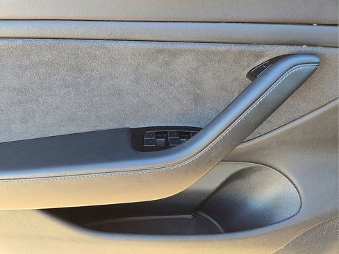 Used 2019 Tesla Model 3 Long Range image 21