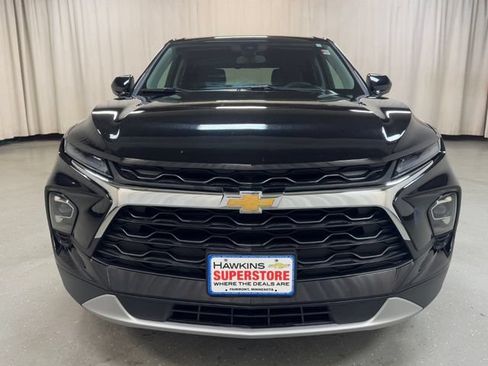 Used 2025 Chevrolet Blazer LT AWD/4WD image 14