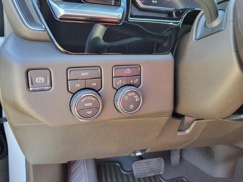 New 2026 Chevrolet Silverado 1500 LT w/ All Star Edition Plus image 12