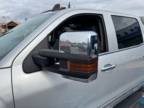 Used 2015 Chevrolet Silverado 3500 LTZ w/ Duramax Plus Package image 43