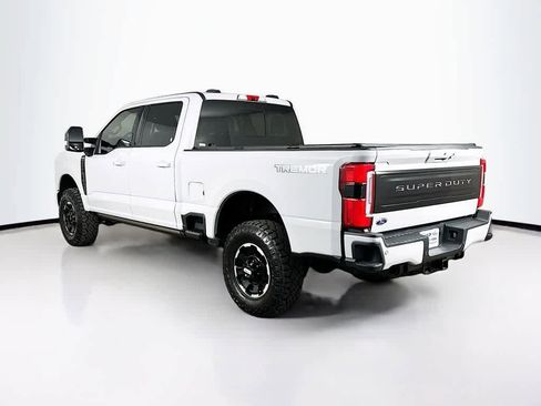 Used 2026 Ford F250 Platinum w/ Tremor Off-Road Package AWD/4WD image 4
