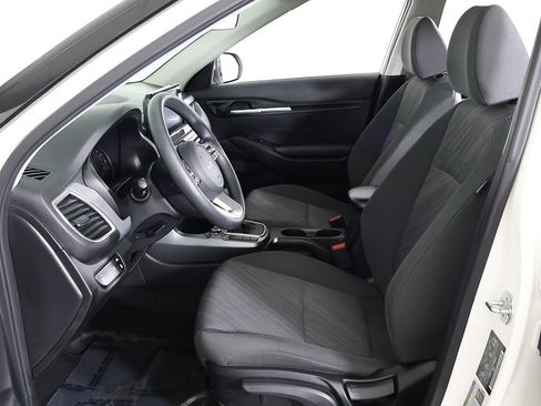 Used 2023 Kia Seltos LX image 26